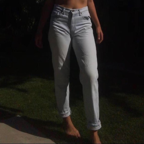 Light wash vintage Levi 550s - Picture 3 of 4